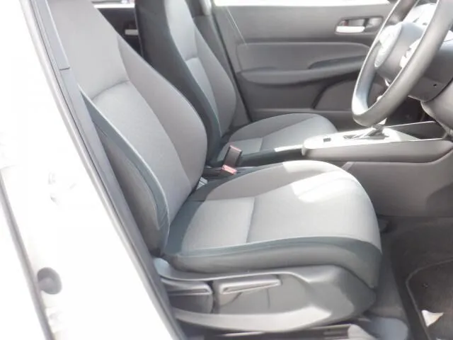 ホンダ フィット e:HEV