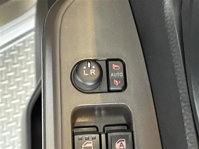 ダイハツ トール