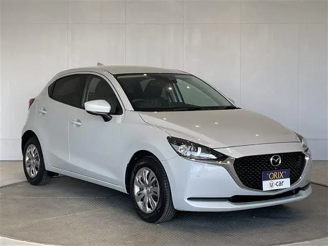 マツダ MAZDA2