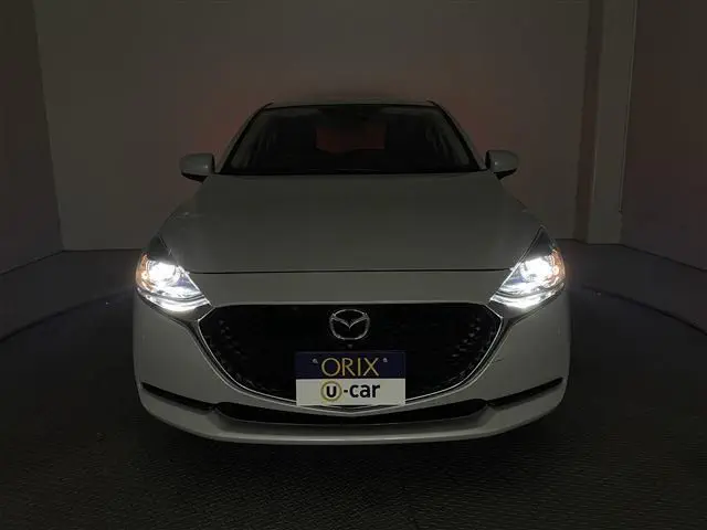 マツダ MAZDA2