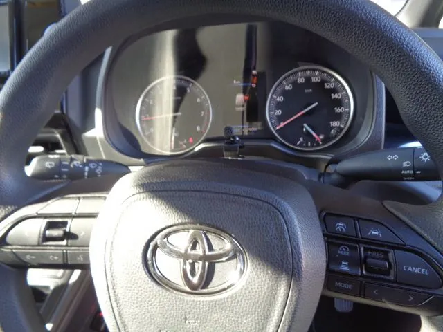 トヨタ ノア 4WD