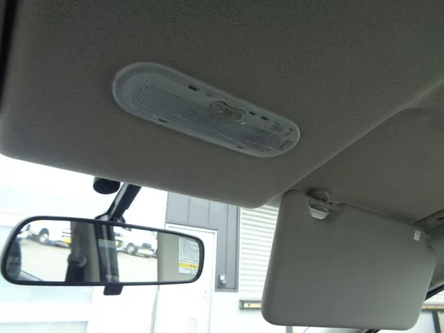 ニッサン マーチ