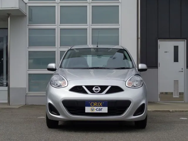 ニッサン マーチ