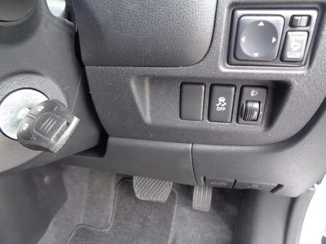 ニッサン マーチ