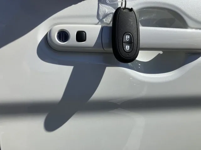 スズキ アルト ラパン