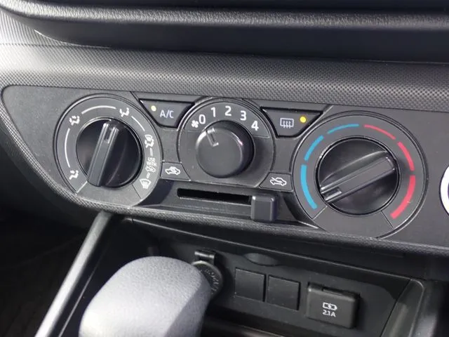 ダイハツ ロッキー