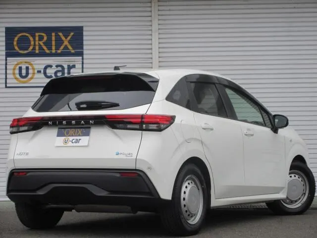 ニッサン ノート 4WD