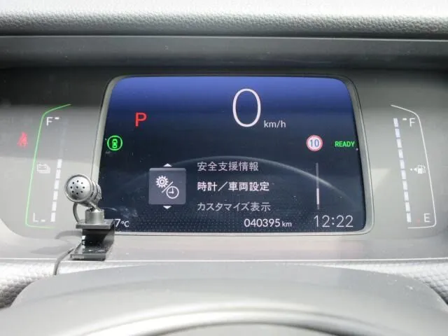 ホンダ フィット e:HEV 4WD