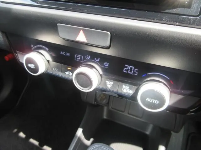 ホンダ フィット e:HEV 4WD