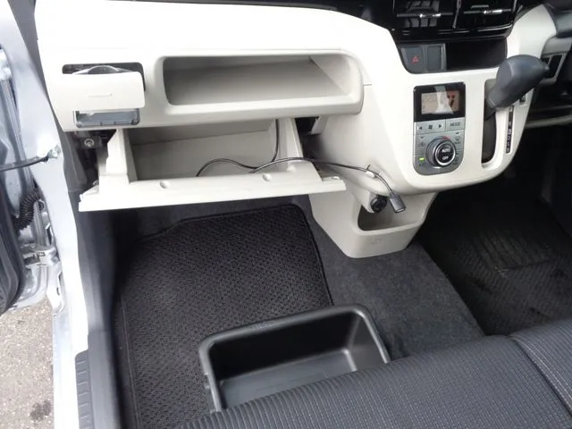 ダイハツ ムーヴ 4WD