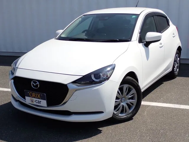 マツダ MAZDA2
