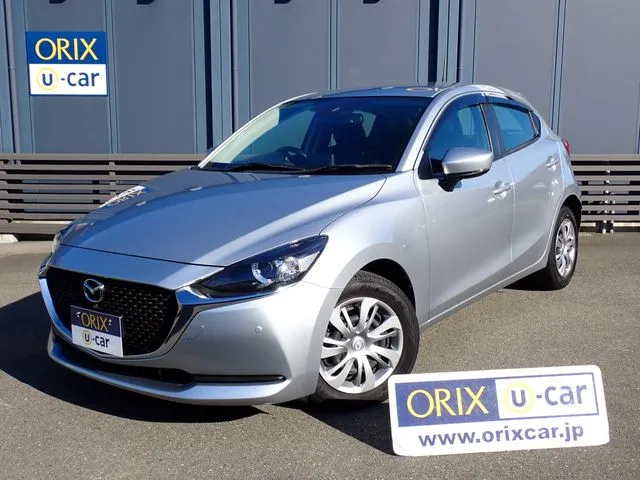 マツダ MAZDA2